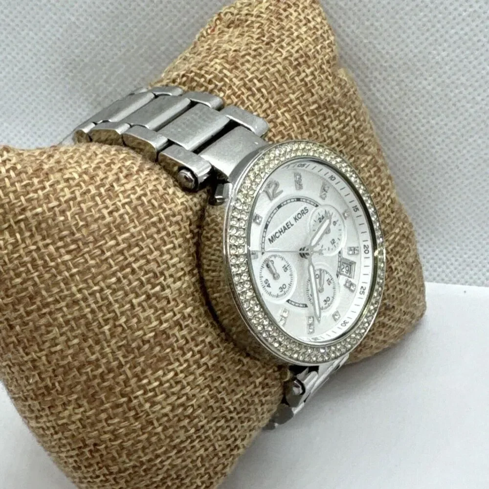 Michael Kors MK5353 Womens Silver Stainless Steel Analog Dial Wrist Watch JNA401